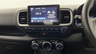 Used 2021 Hyundai Venue [2019-2022] SX 1.0  Turbo iMT Petrol Manual top_features Integrated (in-dash) music system