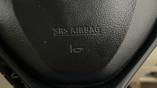 Used 2022 Maruti Suzuki Ciaz Zeta Petrol Petrol Manual top_features Airbags