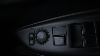 Used 2017 Honda Jazz S CVT Petrol Automatic top_features Adjustable ORVM