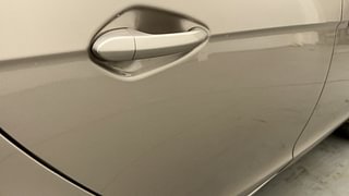 Used 2016 Tata Zest [2014-2019] XT Diesel Diesel Manual dents MINOR SCRATCH