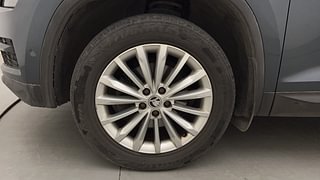 Used 2020 Skoda Kodiaq [2017-2020] Style 2.0 TDI 4x4 AT Diesel Automatic tyres LEFT FRONT TYRE RIM VIEW