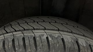 Used 2021 Renault Triber RXZ Petrol Manual tyres LEFT REAR TYRE TREAD VIEW