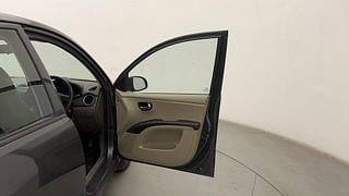 Used 2012 Hyundai i10 [2010-2016] Sportz 1.2 Petrol Petrol Manual interior RIGHT FRONT DOOR OPEN VIEW