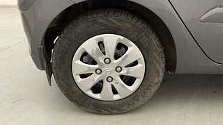 Used 2012 Hyundai i10 [2010-2016] Sportz 1.2 Petrol Petrol Manual tyres RIGHT REAR TYRE RIM VIEW