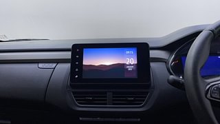 Used 2021 Renault Kiger RXZ 1.0 Turbo MT Dual Tone Petrol Manual top_features Touch screen infotainment system