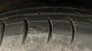 Used 2012 Hyundai i10 [2010-2016] Sportz 1.2 Petrol Petrol Manual tyres LEFT FRONT TYRE TREAD VIEW
