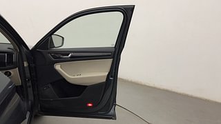 Used 2020 Skoda Kodiaq [2017-2020] Style 2.0 TDI 4x4 AT Diesel Automatic interior RIGHT FRONT DOOR OPEN VIEW