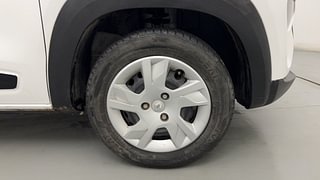 Used 2022 Renault Kwid RXL Petrol Manual tyres RIGHT FRONT TYRE RIM VIEW