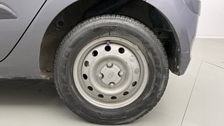 Used 2015 Hyundai i10 magna 1.1 Petrol Manual tyres LEFT REAR TYRE RIM VIEW