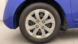 Used 2018 Hyundai Eon [2011-2018] Magna + Petrol Manual tyres LEFT FRONT TYRE RIM VIEW