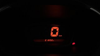 Used 2017 Renault Kwid [2015-2019] RXT Petrol Manual interior CLUSTERMETER VIEW