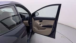Used 2014 Hyundai Eon Magna 1.0l Petrol MT Petrol Manual interior RIGHT FRONT DOOR OPEN VIEW