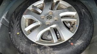 Used 2016 Maruti Suzuki Swift Dzire ZXI Petrol Manual tyres SPARE TYRE VIEW