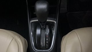 Used 2018 honda Amaze 1.5 V CVT i-DTEC Diesel Automatic interior GEAR  KNOB VIEW