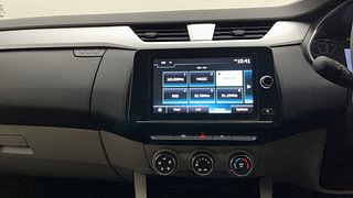 Used 2021 Renault Triber RXZ Dual Tone Petrol Manual interior MUSIC SYSTEM & AC CONTROL VIEW