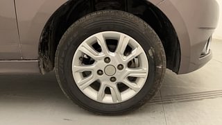 Used 2018 Tata Tiago [2016-2020] Revotron XZ Petrol Manual tyres RIGHT FRONT TYRE RIM VIEW