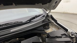 Used 2018 honda Amaze 1.5 V CVT i-DTEC Diesel Automatic engine ENGINE LEFT SIDE HINGE & APRON VIEW