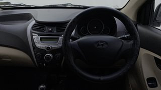 Used 2014 Hyundai Eon Magna 1.0l Petrol MT Petrol Manual interior STEERING VIEW