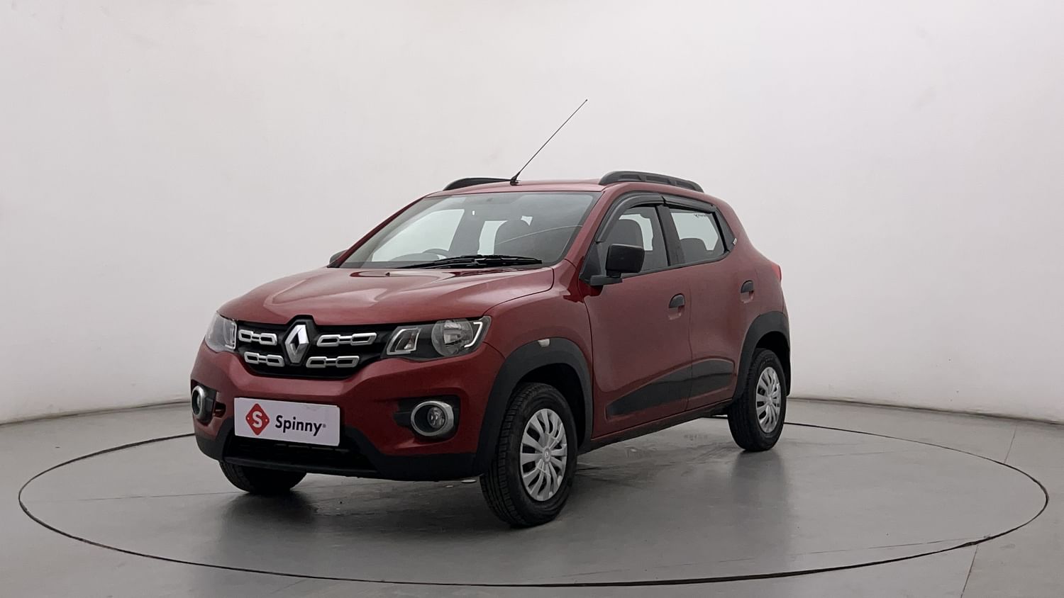 LEFT FRONT CORNER VIEW