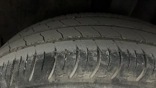 Used 2021 Renault Triber RXZ Dual Tone Petrol Manual tyres LEFT REAR TYRE TREAD VIEW