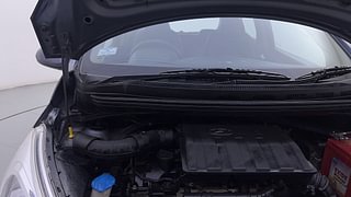 Used 2015 Hyundai Grand i10 [2013-2017] Magna 1.2 Kappa VTVT Petrol Manual engine ENGINE RIGHT SIDE HINGE & APRON VIEW