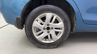 Used 2016 Maruti Suzuki Swift Dzire ZXI Petrol Manual tyres RIGHT REAR TYRE RIM VIEW