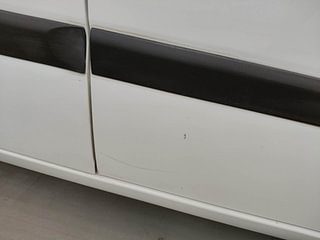 Used 2012 Hyundai i10 magna 1.1 Petrol Manual dents MINOR SCRATCH