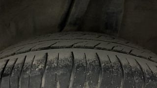 Used 2018 honda Amaze 1.5 V CVT i-DTEC Diesel Automatic tyres LEFT REAR TYRE TREAD VIEW