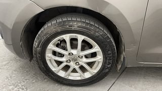 Used 2021 Maruti Suzuki Swift ZXI Petrol Manual tyres LEFT FRONT TYRE RIM VIEW