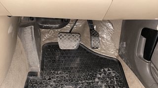 Used 2016 volkswagen Vento 1.2L Highline Petrol AT Petrol Automatic interior PEDALS VIEW