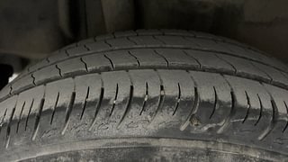 Used 2021 Maruti Suzuki Swift ZXI Petrol Manual tyres RIGHT REAR TYRE TREAD VIEW
