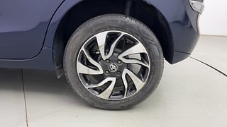 Used 2020 Toyota Glanza [2019-2022] V Petrol Manual tyres LEFT REAR TYRE RIM VIEW
