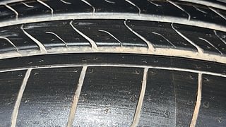 Used 2016 Maruti Suzuki Swift Dzire ZXI Petrol Manual tyres RIGHT FRONT TYRE TREAD VIEW