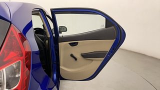 Used 2018 Hyundai Eon [2011-2018] Magna + Petrol Manual interior RIGHT REAR DOOR OPEN VIEW