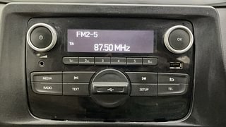 Used 2021 Renault Triber RXL Petrol Manual top_features Integrated (in-dash) music system