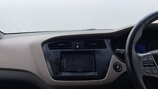Used 2015 Hyundai Elite i20 [2014-2018] Asta 1.2 Petrol Manual top_features Integrated (in-dash) music system