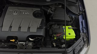 Used 2013 volkswagen Vento 1.6L Highline Diesel Diesel Manual engine ENGINE LEFT SIDE VIEW