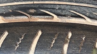 Used 2021 Ford EcoSport [2017-2021] Titanium 1.5L TDCi Diesel Manual tyres RIGHT FRONT TYRE TREAD VIEW