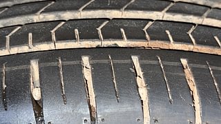 Used 2018 Hyundai Elite i20 [2018-2020] Asta 1.2 (O) Petrol Manual tyres RIGHT FRONT TYRE TREAD VIEW