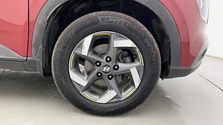 Used 2019 Hyundai Venue [2019-2022] SX Plus 1.0 Turbo DCT Petrol Automatic tyres RIGHT FRONT TYRE RIM VIEW