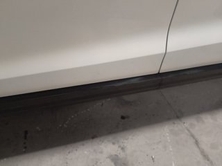 Used 2016 Honda BR-V [2016-2020] V CVT Petrol Petrol Automatic dents MINOR SCRATCH