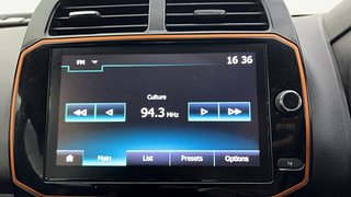 Used 2021 Renault Kwid CLIMBER 1.0 AMT Opt Petrol Automatic top_features Integrated (in-dash) music system