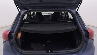 Used 2015 Hyundai Elite i20 [2014-2018] Asta 1.2 Petrol Manual interior DICKY INSIDE VIEW