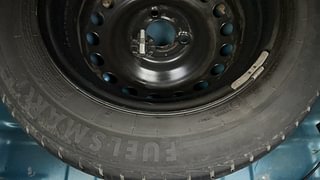 Used 2021 Renault Kwid CLIMBER 1.0 AMT Opt Petrol Automatic tyres SPARE TYRE VIEW
