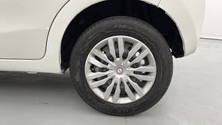 Used 2016 Maruti Suzuki Celerio VXI AMT Petrol Automatic tyres LEFT REAR TYRE RIM VIEW