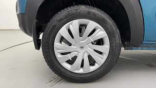Used 2021 Renault Kwid CLIMBER 1.0 AMT Opt Petrol Automatic tyres RIGHT REAR TYRE RIM VIEW