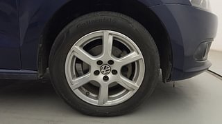 Used 2013 volkswagen Vento 1.6L Highline Diesel Diesel Manual tyres RIGHT FRONT TYRE RIM VIEW