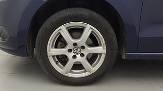 Used 2013 volkswagen Vento 1.6L Highline Diesel Diesel Manual tyres LEFT FRONT TYRE RIM VIEW