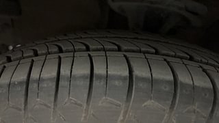 Used 2011 Hyundai i10 Sportz 1.2 Kappa2 Petrol Manual tyres LEFT FRONT TYRE TREAD VIEW