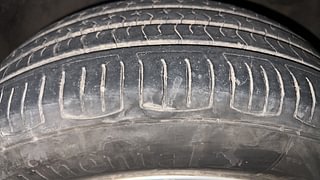 Used 2013 volkswagen Vento 1.6L Highline Diesel Diesel Manual tyres LEFT FRONT TYRE TREAD VIEW